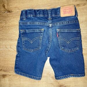 Levi's 511 Slim Jean Shorts Boys Denim
Blue Adjustable Waist Size 2-3T